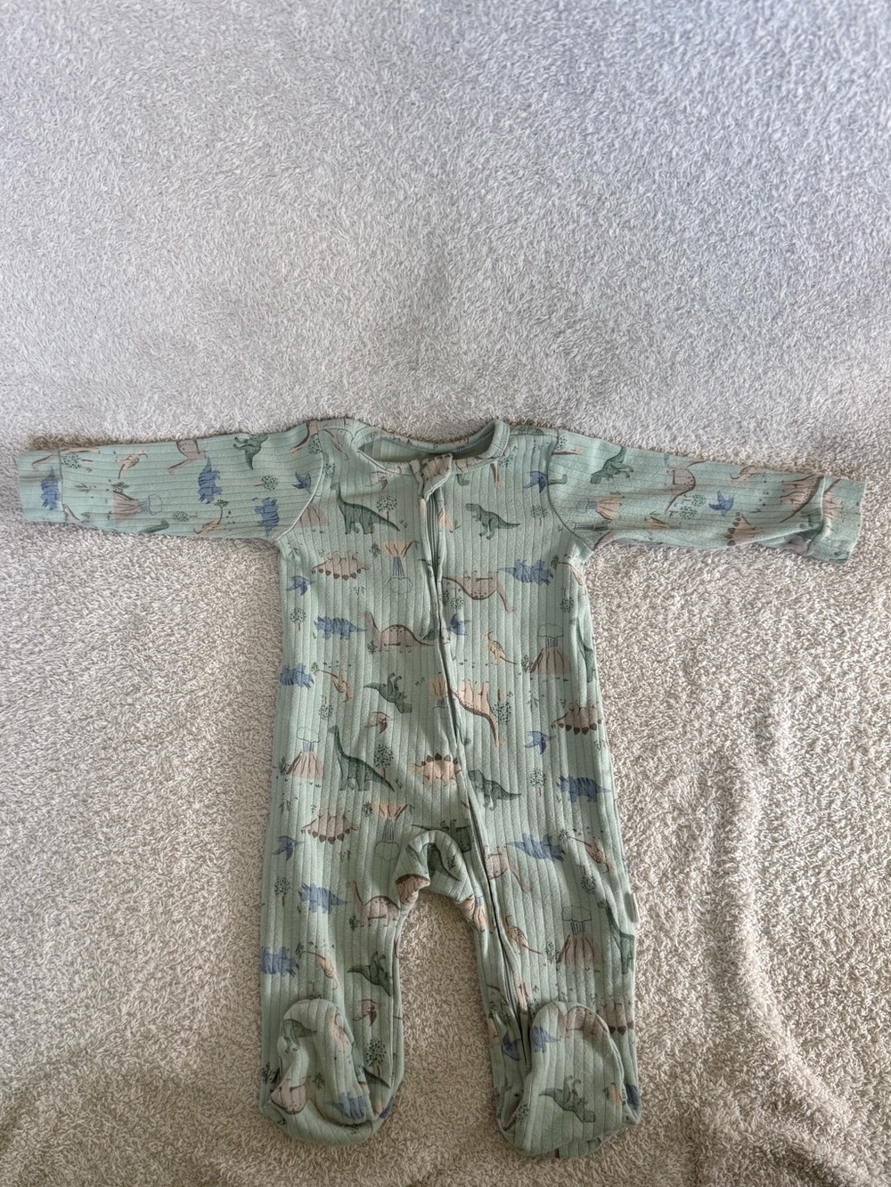 Tahari Baby Dinosaur Footed Sleeper 6-9M Green Ribbed Zip Pajamas